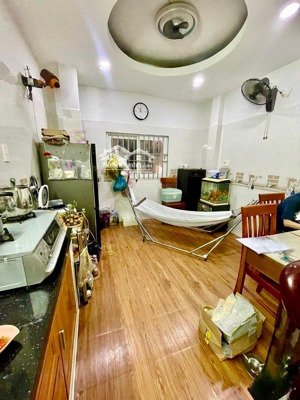 bán nhà riêng 3pn, 4t, 15m2, tại cách mạng tháng tám, tân bình, hcm, giá 3 tỷ