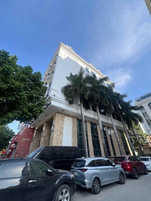 mặt phố đồng bát,nguyễn hoàng 75m2, 7 tầng thang máy, lô góc 3 mặt thoáng,lô góc