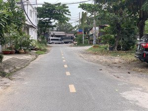 bán đất mặt tiền đường 835 - nguyễn duy trinh - phường phú hữu - tp thủ đức - đường 16m - giá mềm