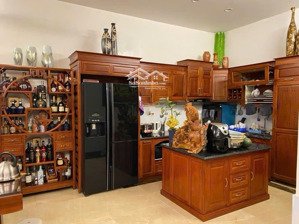 siêu phẩm hiếm hoi 5 tầng, thang máy, trung tâm phú thượng, ngõ thênh thang, giá 11.5 tỷ