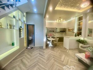 bán nhà mt hẻm 3m kế bên chợ tân thuận, q7- 6,5 tỷ