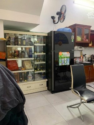 chính chủ bán nhà riêng sát chợ phú lâm, đường 8m vào nhà 80m2 chỉ hơn 8tỷ xíu.