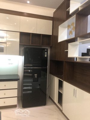 nhà quận 3 gần sân bay chủ bán căn lê văn sỹ, dt 80m2, giá 3 tỷ 950tr, sổ riêng sang tên liền