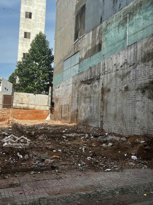 cơ hội vàng cho ai tìm đất đẹp xây tòa căn hộ ở lê quang định - lộ giới 8m xây cao 6 tầng.