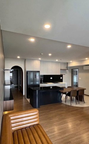 cho thuê căn hộ 3pn, 2wc, 95m2 tại saigon south residences, giá ưu đãi 25 triệu vnd