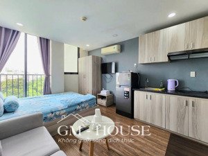 cho thuê phòng cửa sổ lớn, gần chợ bà chiểu, ngã tư hàng xanh, giáp q1, q3, bình thạnh