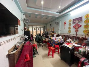 bán gấp nhà riêng tại cách mạng tháng tám, 13,2 tỷ, 55,1 m2, q10, hcm