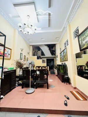 bán gấp nhà riêng ở tô hiến thành, 18 tỷ, 92m2, 5 tầng, đẹp, nhiều tiện ích