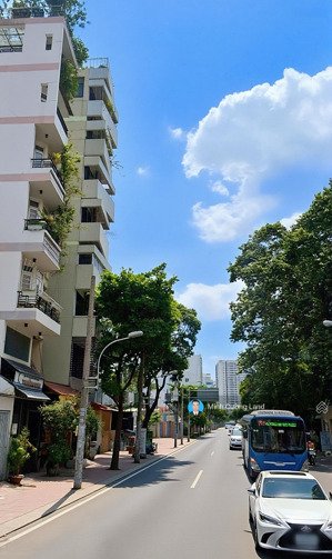 mặt tiền kd đỉnh, khu hiếm nhà bán, đào duy anh, phú nhuận, 4x24m, 3 tầng btct, chỉ 24.5tỷ tl