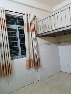 phòng trọ cho thuê, máy lạnh, vân tay, giờ giấc tự do, free wifi