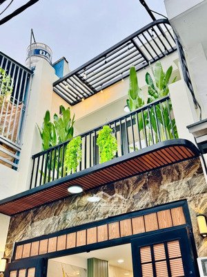 bán gấp ngộp căn chính chủ nơ trang long p7 bình thạnh,42m2,giá 2 tỷ 590,sổ hồng riêng,