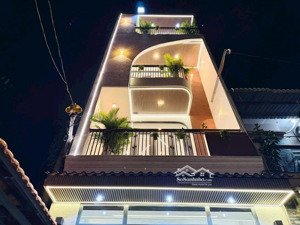 với 4,55 đồng sở hữu một tọa độ cực đẹp ngay chợ nđc, phú nhuận. dt 68m2 (4x17), shr, thuê 25 triệu