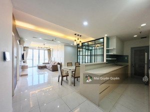 scenic valley 1 căn hộ 3 phòng ngủ diện tích lớn 133m, view sân golf hiếm, giá rẻ