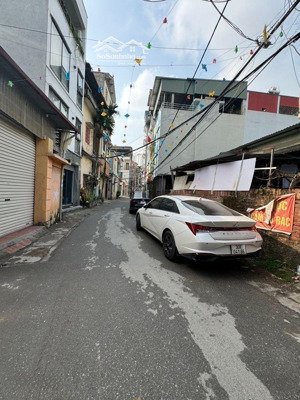 nhà dân xây ngọc trục gần chợ ô tô 40m nhà dân xây chắc chắn, ở sướng đầu tư tốt vị