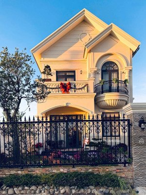 bán biệt thự sân vườn siêu đẹp đường ngô tất tố đà lạt