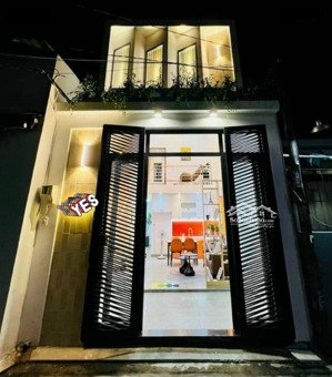 chính chủ gửi chưa tới 9 tỷ. nhà 48m² nguyễn biểu, q5 đối diện đh sài gòn. xây 1 trệt 2 lầu, hẻm 5m