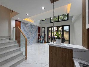 ô tô đậu cửa ngô đức kế 4.5 x 7 3pn3wc 3 tầng nhỉnh 7 tỷ