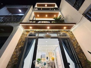 bán nhà đẹp đường đào duy anh phú nhuận 75m2/4 tỷ 250 gần sân bay sổ hồng riêng chính chủ