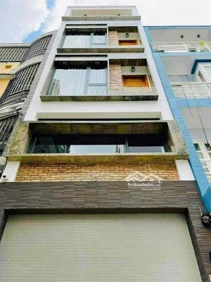 kẹt tiền bán gấp nhà đường 6m kỳ đồng-p9-q3 giá 4tỷ2/73m2 cho thuê 26tr gần bệnh viện tai mũi họng.