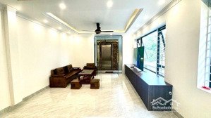 bán nhà cổ linh long biên ô tô thông