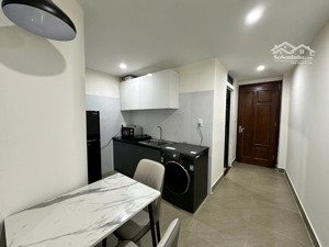 căn hộ 1pn cho thuê 47 bùi đình tuý