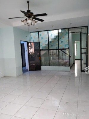 bán nhà út tịch 600m2 3 tầng - 130 tỷ - khu vvip tân bình hẻm xe tải
