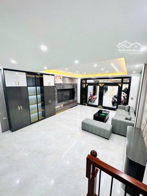 xã đàn -74m2 - 4 tầng - mt4,5m - lõi trung tâm đống đa - liên hệ: 