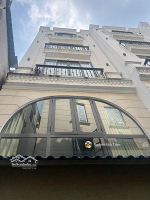 hxh 4 tầng 50m2 - nhà mới đẹp ở ngay cách 100m là mt phan xích long; gia 8.9 tỷ