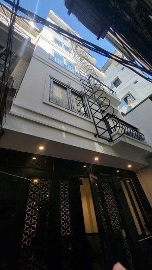 bán căn hộ dòng tiền phố xã đàn - đống đa 91m2 - 7t - mt 5.5m - 23 tỷ. doanh thu 1,2 tỷ/năm