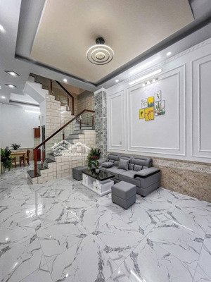 nhà đẹp mới đường nguyễn xí. quận bình thạnh - kc : 3 tầng ( 48m2 ) -hđt : 30tr/tháng - 6,9 tỷ