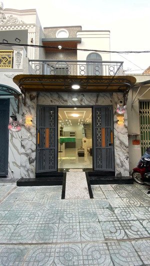 bán nhà tại tân kỳ tân quý, giá 5,780 tỷ, diện tích 4x17 (68m2,) 3pn, 3wc, chính chủ, sổ riêng