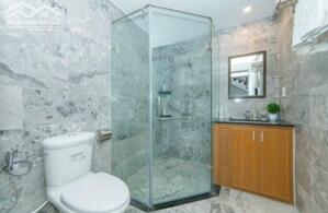 Villa View Hồ, Mặt Tiền đường ô Tô, Thiết Kế Tuyệt đẹp, Vào Kinh Doanh Ngày Dòng Tiền ổn định