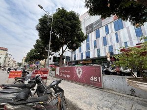 siêu phẩm mặt phố trương định 200m2-130 tỷ- vỉa hè- kinh doanh