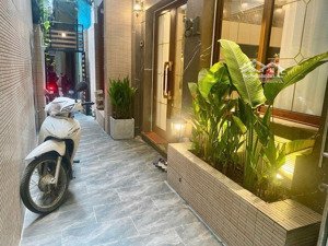 bán nhà riêng tại ô đồng lâm, đống đa, hà nội, 6,2 tỷ - 33,5 m2 - view đẹp, tiện ích nhiều