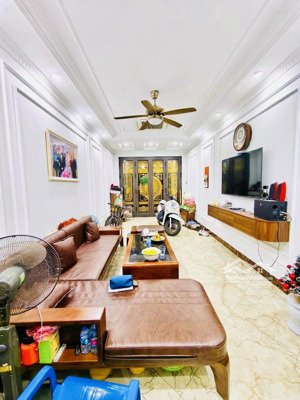 bán nhà hương lộ 2, bình trị đông, bình tân, 4.3x14.02m, 3 tầng, 3pn, hxh