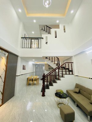 siêu phẩm 4 tầng ngay chợ lê văn quới - hxh 4pn nở hậu siêu lung linh - pháp lý rõ ràng!