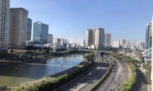 cho thuê căn hộ chung 12 võ văn kiệt, phường nguyễn thái bình, quận 1,dt55m2,2pn,1wc,full nội thất,