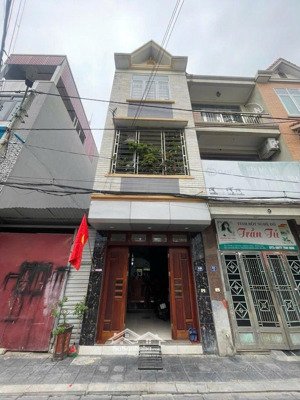 nhà đẹp phuc thịnh đông anh 60m2 5 tầng đường ôtô tránh 7,5 tỷ