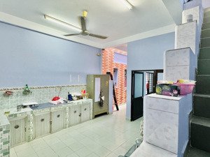 nhà 2 tầng 73.3m2, ngang 4.8m, 4pn, đường trần thị điệu phước long b, hướng tây nam. hxh thông.