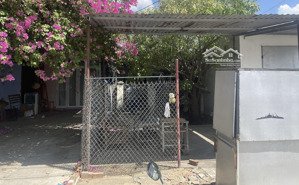 cho thuê mặt tiền đường trấn đức