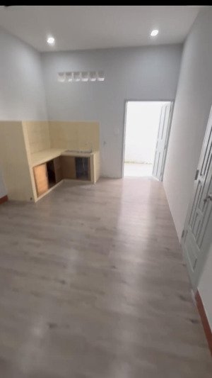 bán nhà mặt tiền thủ khoa huận đoạn thanh hải mới được nâng cấp lên 20m, giá đầu tư chỉ 4,6 tỷ