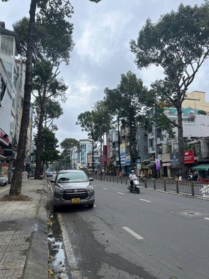 bán nhà hẻm 3/2, p16, quận 11, dt: 3,8x11m trệt, 2 lầu giá chưa tới 6 tỷ