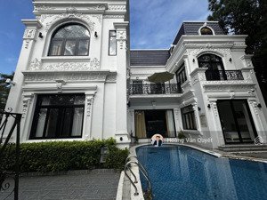 bán dinh thự 450m2 flamingo đại lải resort mặt hồ 8 ngủ, sổ lâu dài, giá siêu tốt. lh 