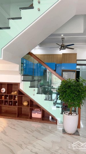 bán nhà lê quang đạo 58m 5 tầng dân xây ô tô vào nhà kinh doanh giá 10,2 tỷ