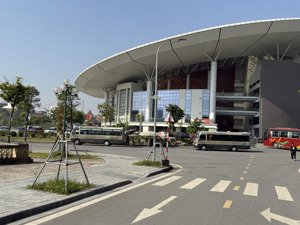 siêu siêu đẹp! biệt thự 180m 2thoáng trước sau,ô tô vào nhà,mặt tiền quyền lực tt thị trấn đông anh