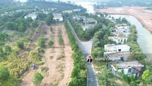 bán đất xây biệt thự 250m2 flamingo venus resort vị trí cao view hồ đẹp giá 4xtr/m2. lh 