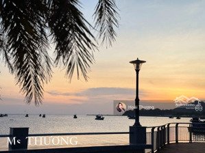 bán nền nhà phố biển hà tiên venice villas 139.7m2 chỉ 1.8 tỷ, có sổ, cách biển 30m/0932185727