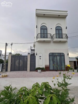 Phòng trọ rộng full nội thất đường Lê Hồng Phong