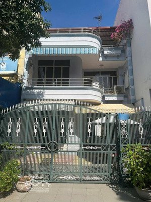 cần cho thuê nhà 3 tầng khu bên sông đường 25 hiệp bình chánh - thành phố thủ đức