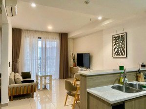 bán tresor - căn 2pn 1wc 65m2 giá bán 6tỷ95 bao hết - full nội thất - alo hoàng 